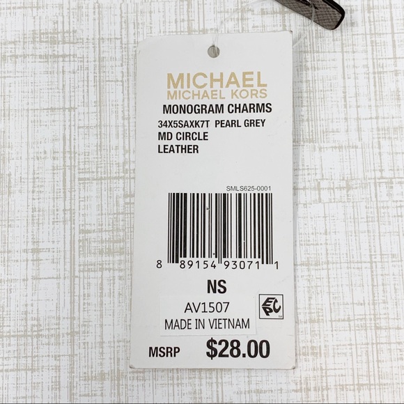 MICHAEL Michael Kors Monogram Charms Mid Circle - Picture 6 of 6